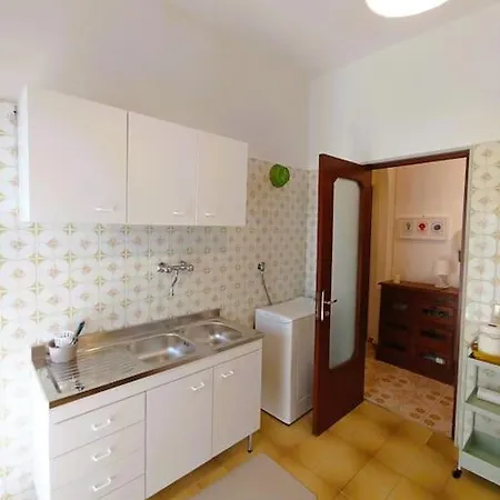 Casa Edera 3* Bari